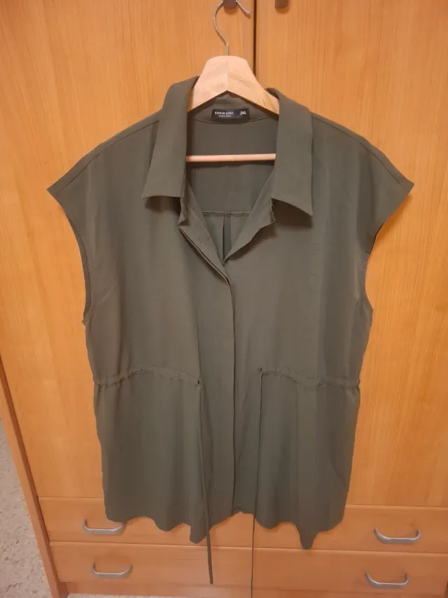 Chaleco verde militar SHEIN Talla XXL