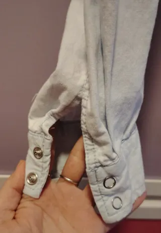 Blusa Zara con cordones