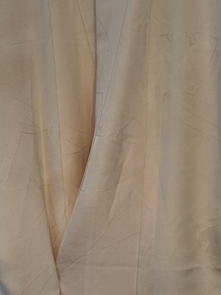 Kimono de Seda de Japón beige con flores 