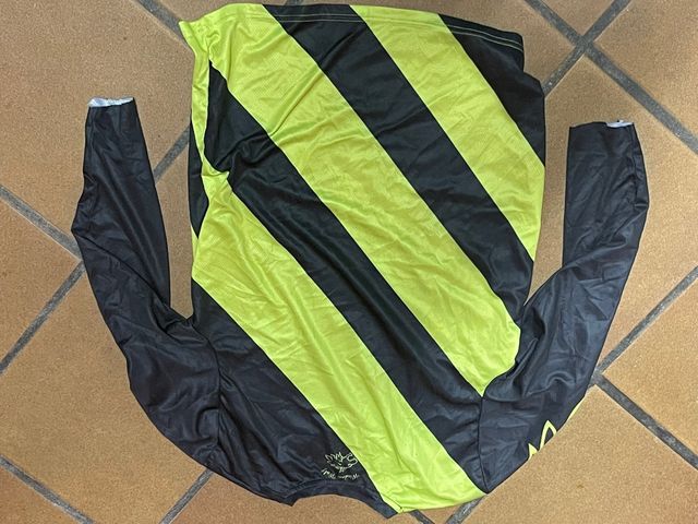 Camiseta Enduro Negra y Amarilla Rayas