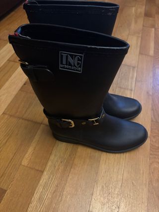 Botas de agua TNG negras con cremallera