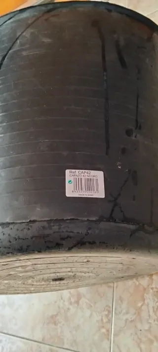 Herramientas de obra variadas.