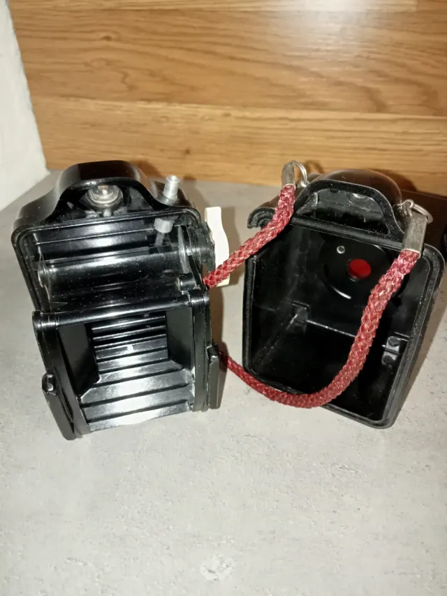 Cámara Bilvona BOY Negra de Baquelita