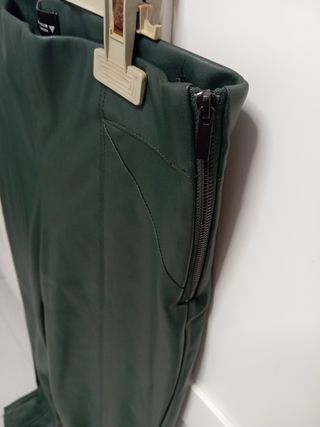 Mallas polipiel Zara verde botella Talla M