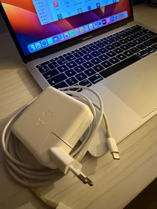 MacBook Pro 2017 8GB 256GB SSD