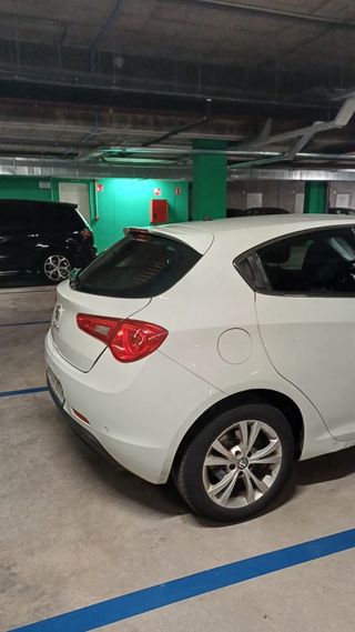 Alfa Romeo Giulietta 2013