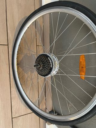 Ruedas Bicicleta Eléctrica 28" Motor Trasero 24V