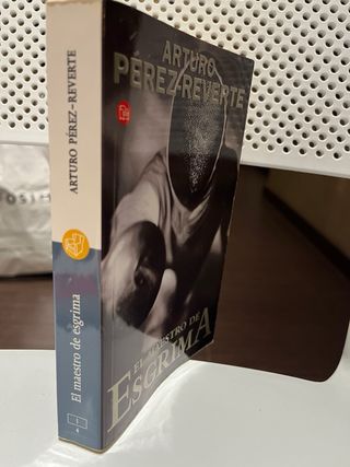 El Maestro de Esgrima (Spanish Edition)