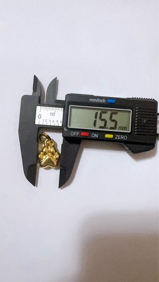 Ciondolo zampetta in oro giallo 18kt 750