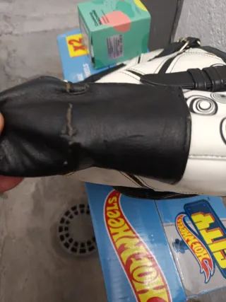 Bolso Desigual blanco y negro