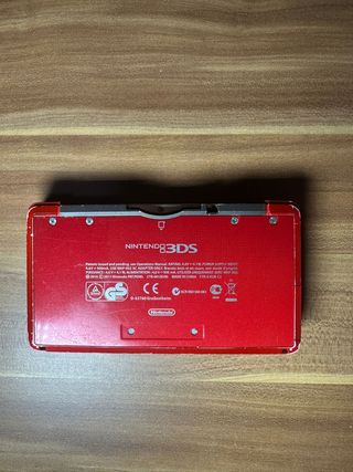 Nintendo 3DS Roja Completa