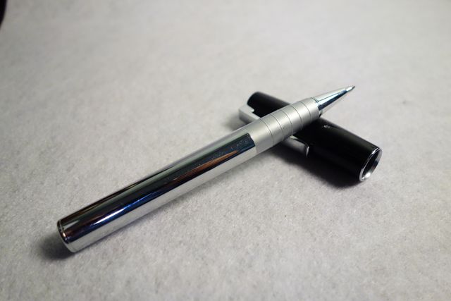 Bolígrafo Faber-Castell Roller Loom Piano