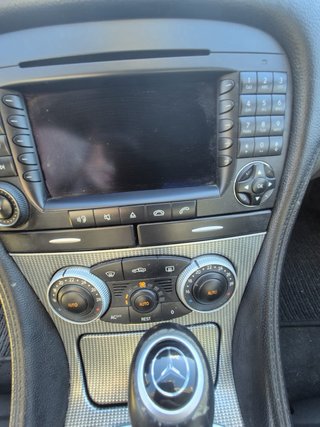 Mercedes-Benz  SL 2006