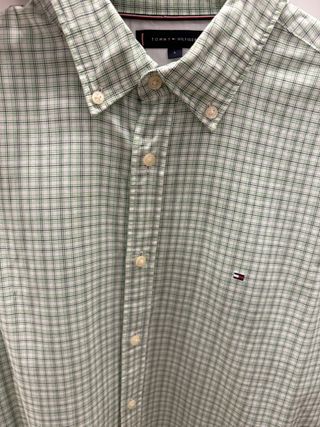 Pack 5 Camisas Talla L: Tommy, Levi’s, El Ganso