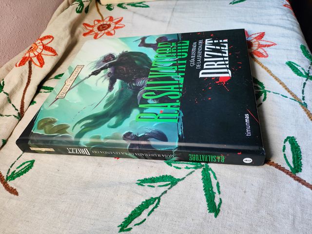 Guía Ilustrada de la Leyenda Drizzt. Timun Mas.