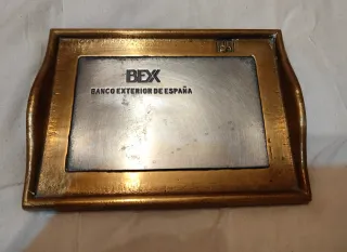 Bandeja David Marshall BEX Banco Exterior España