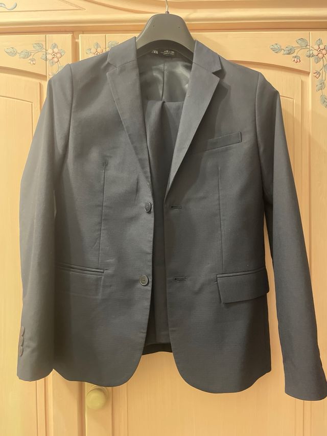 Traje Zara niño azul marino talla 11-12