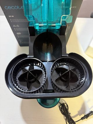 Exprimidor Cecotec Essentialvita Twice Black