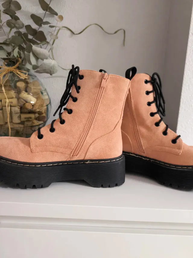 Botines mujer plataforma negro y rosa