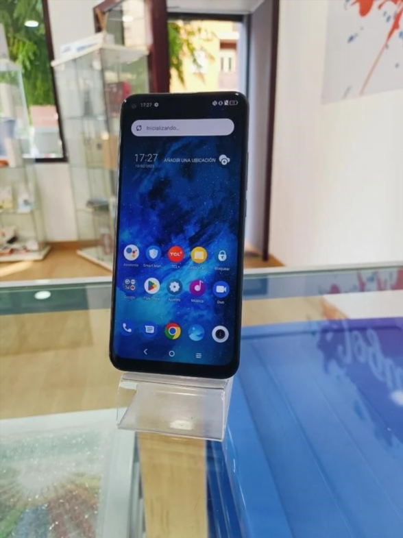 TCL 10 5G Azul Marino 128GB 6GB RAM Seminuevo