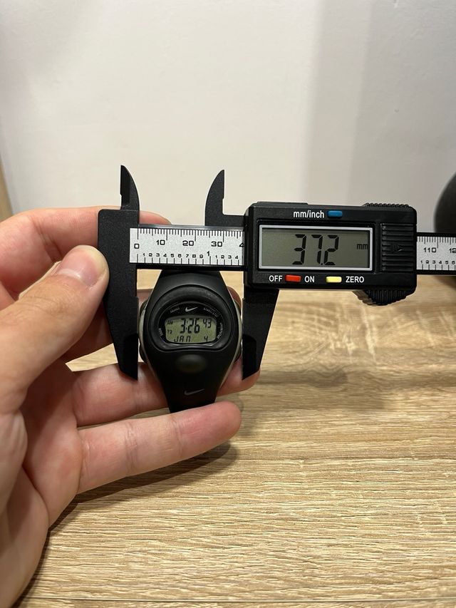 Reloj Nike ACG Tempest