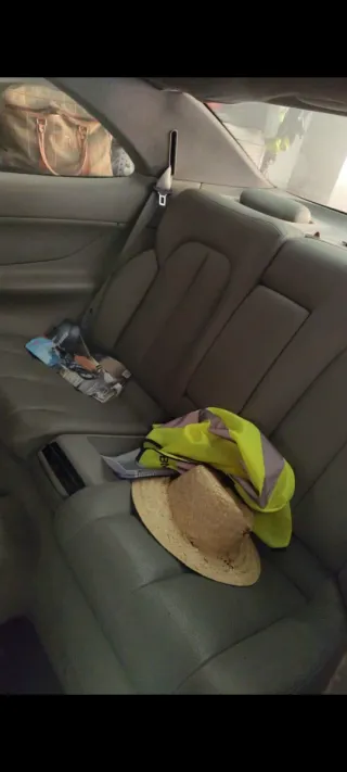 Mercedes-Benz  CLK 2001