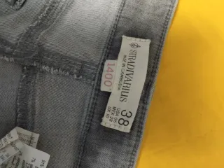 Pantalón pitillo gris talla 38