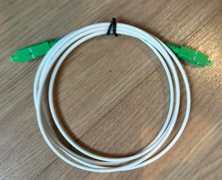 Cable Fibra Óptica SC/APC DE 150cm.