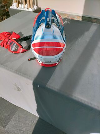 Casco y Gafas Moto Enduro