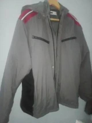 Abrigo/Anorak Fila Vintage Gris y Rojo