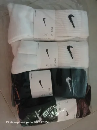 Calcetines Nike Dri-Fit x3 (Blancos y Negros)