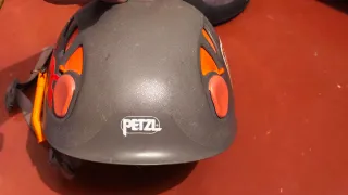Casco Petzl Pichu Escalada