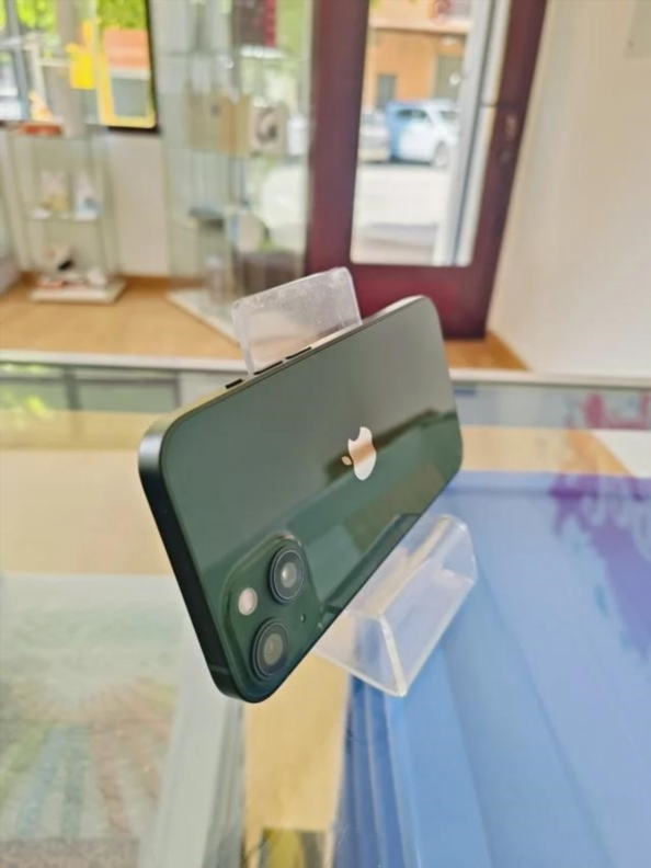 Batteria da 128 GB verde notte per iPhone 13 100%