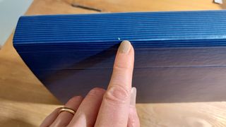 Raccoglitore a soffietto blu con scomparti