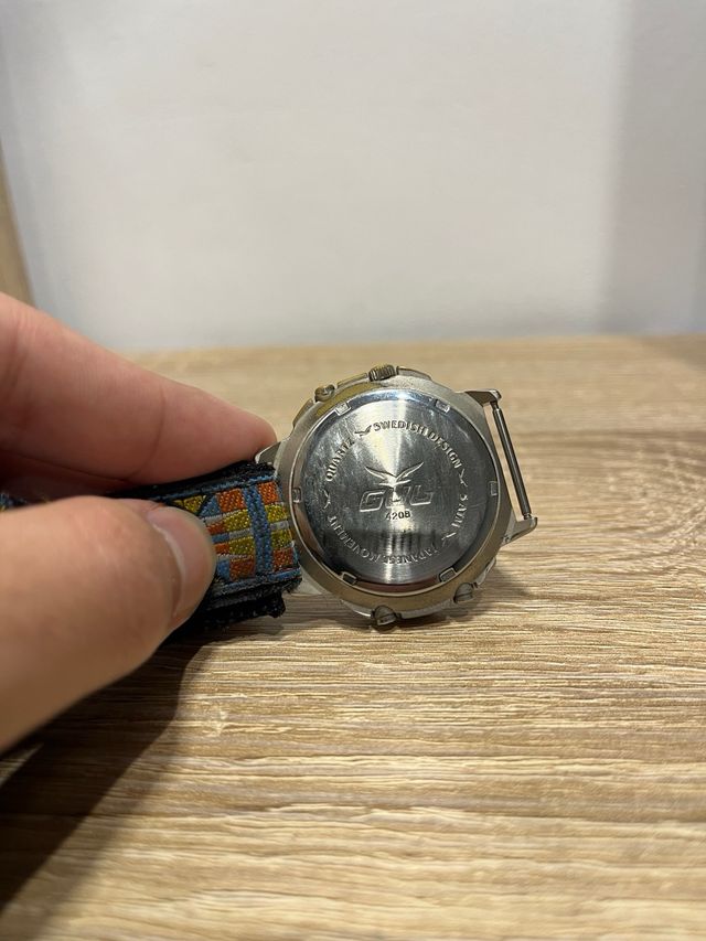 Reloj GUL Retro
