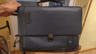 Maletín Piel Azul Piquadro