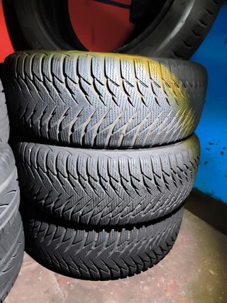 Goodyear ultragrip 205 55 R16  M+S