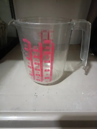 Pecera 40L con adornos piedras pared filtro bomba