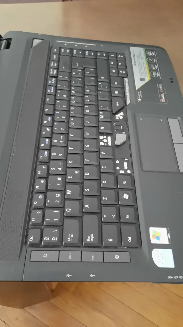 Portátil Acer Negro/Gris (sin disco duro) Aspire