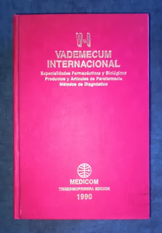 Chollo!!! Lote 6 libros de medicina Vademecum