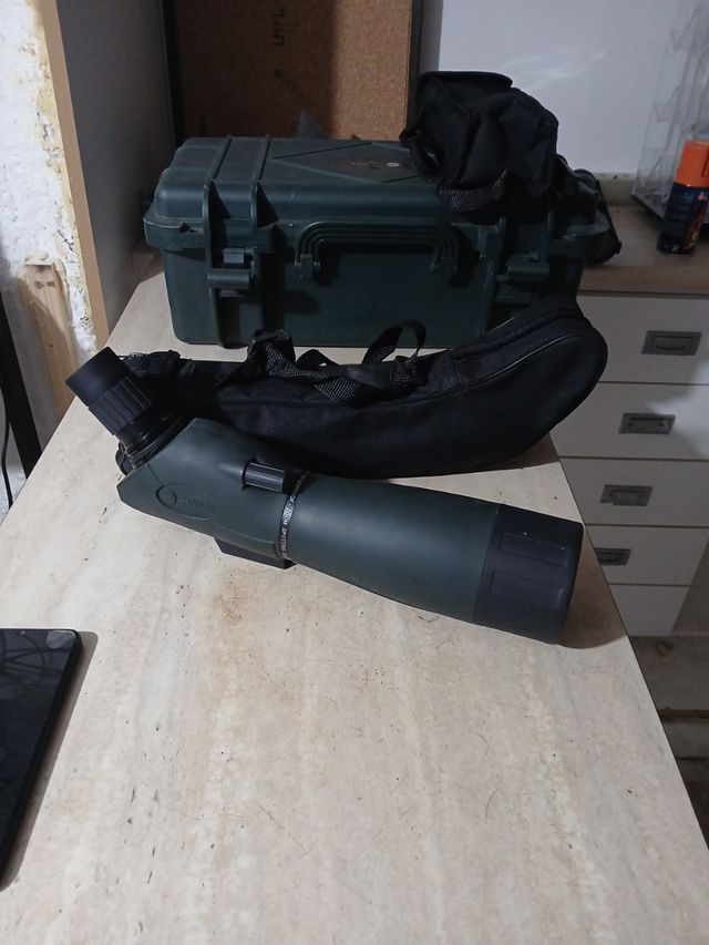 Catalejo HAWKE 20-60X60