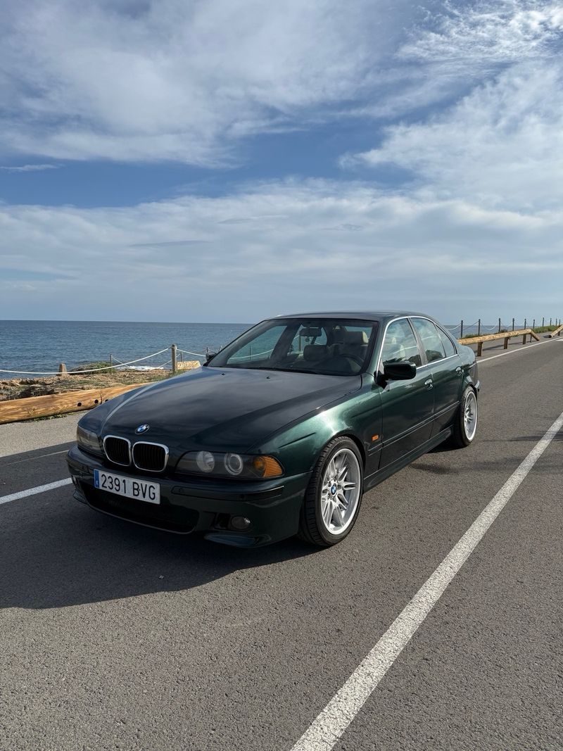 BMW 530i manual “C” - foto 1