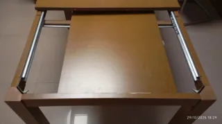 Mesa de comedor extensible de madera maciza