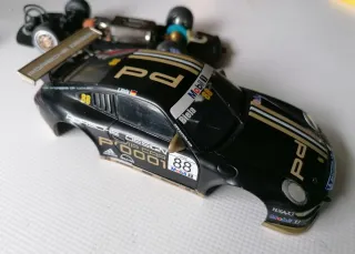 Porsche 911 Pro Scalextric  Slot