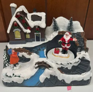 Villaggio Natalizio con Babbo Natale