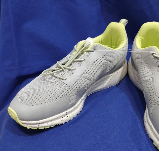 Deportivas nuevas 39 