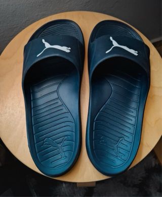 Chaqueta Adidas Originals L + Chanclas Puma 42