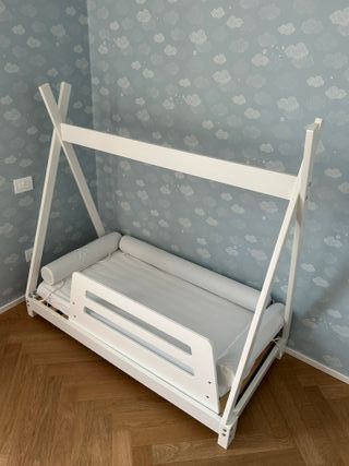 Lettino Montessori con materasso e paracolpi