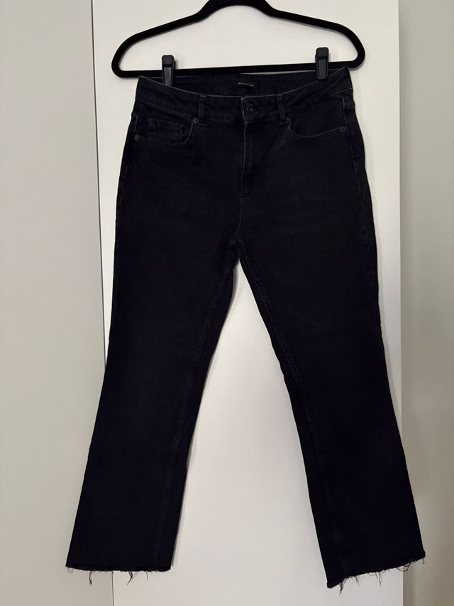 Vaqueros Massimo Dutti negros mujer