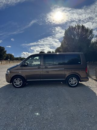 Volkswagen Multivan TEAM 2.0 TDI 140cv – 222.000Km